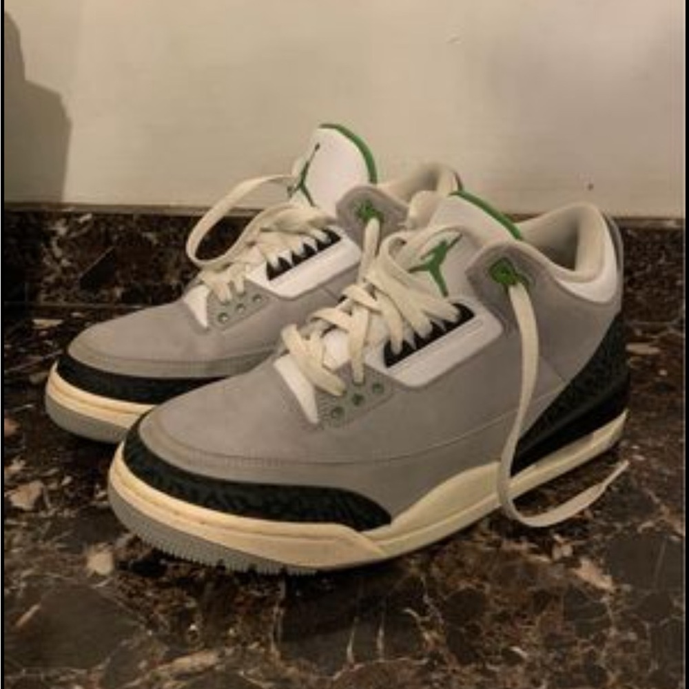 Size 8 2018 Air Jordan 3 Retro 'Chlorophyll'